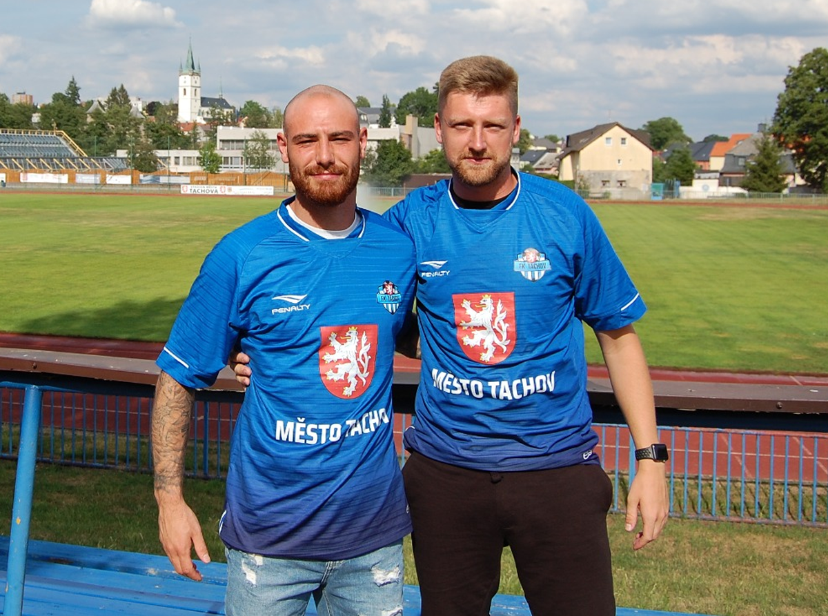 Pikantní příchuť bude mít zápas pro Giuseppe Lanfranchiho a Tomáše Vejvodu. Ještě na konci června pomáhali Baníku se záchranou v přeboru, zítra budou na druhé straně barikády. Image